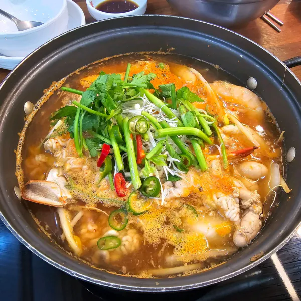 생생정보 대결 맛 대 맛 통문어 얼큰 해물탕 vs 통문어 매콤 해물찜 음식점 위치