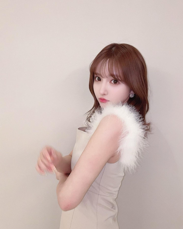 미카미 유아(Yua Mikami, 三上悠亜) SNS 사진 15