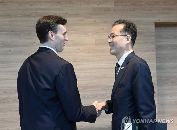 이형일 부총리 면담 총정리|11차례 릴레이 외교·한국 경제성장률 3.3%·국가신용등급·양극화 완화 정책