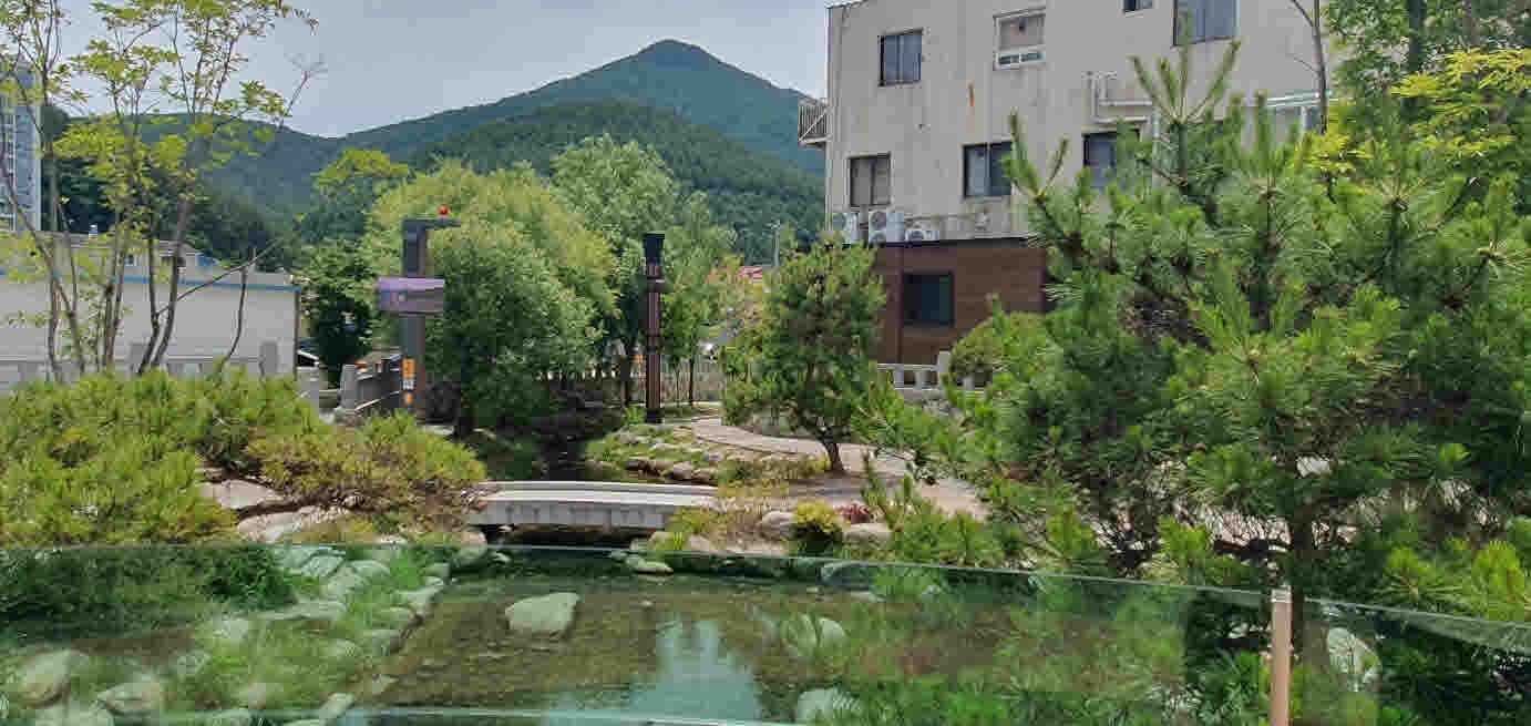 황지 복원천 첫 구간