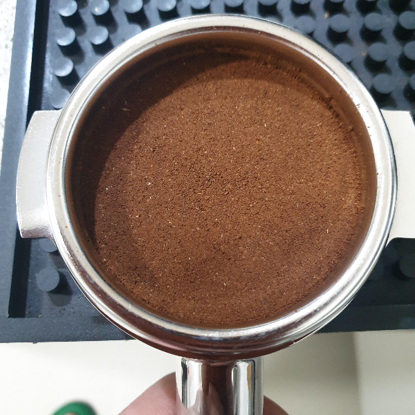 스티밍 아이스 아메리카노: 대만 프로젝트 킵(Project Keep) 카페 레시피_탭핑