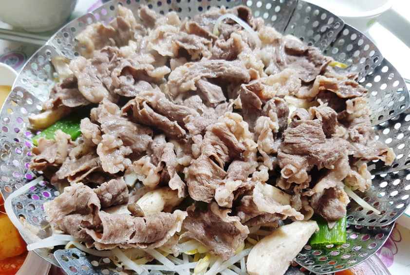차돌숙주찜 사진