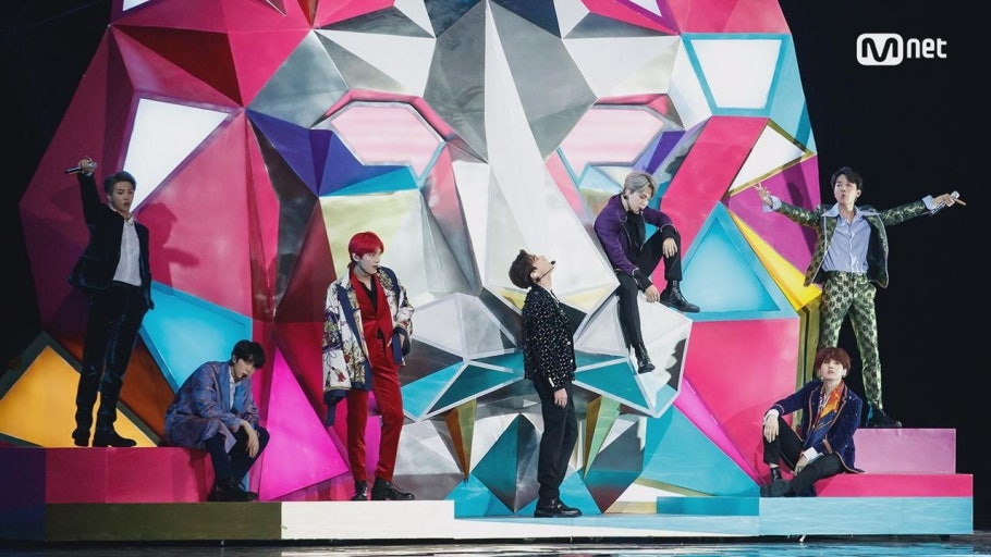 BTS 2018 MAMA IDOL무대