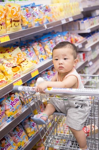 아이와 마트에서 장보기