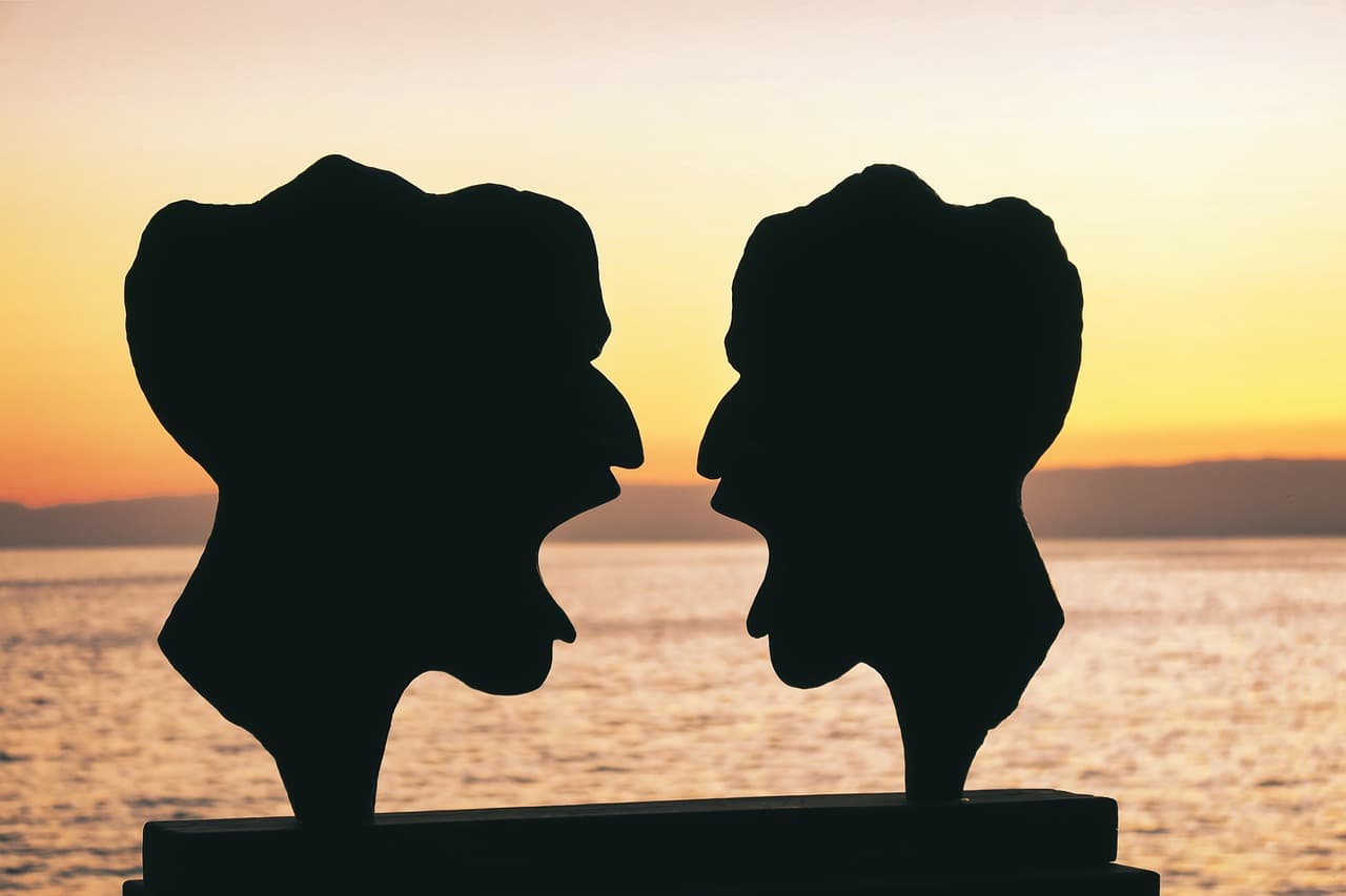 논쟁을 피하고 생산적인 대화를 이끄는 방법