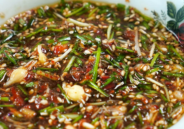 3월에 먹으면 좋은 제철 음식의 종류 Top 10 (봄철 음식) 두릅 냉이 쭈꾸미 취나물 씀바귀 바지락 달래 소라 부추 쑥