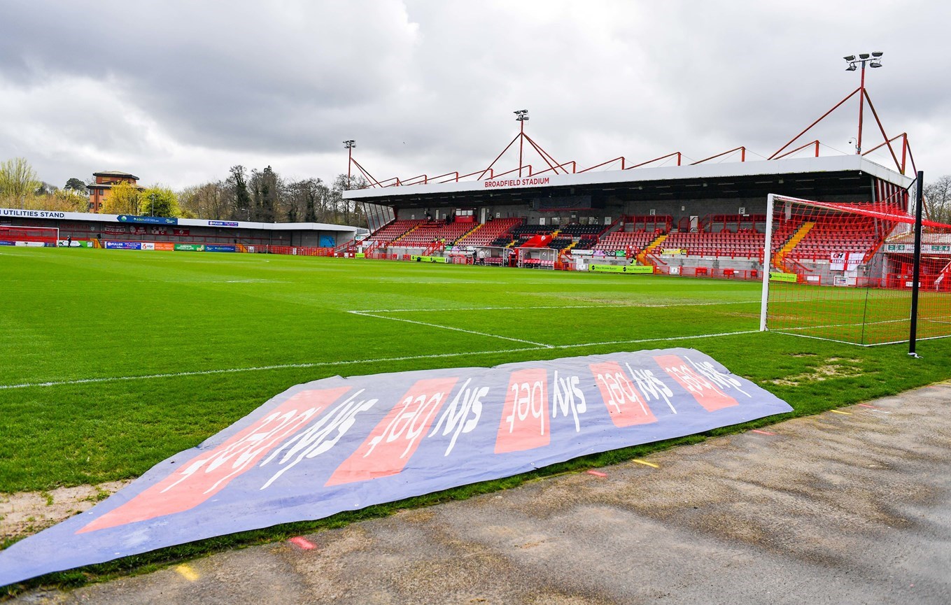 크롤리 타운 FC 홈 구장
