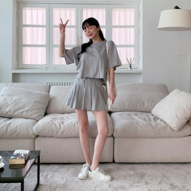 여성 꾸안꾸 데일리 반팔 밴딩 미니스커트 코디 세트