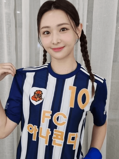 배성재 김다영 배성재 김다영 결혼 배성재 아나운서 김다영 아나운서 배성재 결혼 김다영 결혼 배성재 김다영 연애 SBS 아나운서 결혼 배성재 프로필 김다영 프로필 배성재 경력 김다영 경력 골 때리는 그녀들 배성재 FC아나콘다 김다영 SBS 아나운서 커플