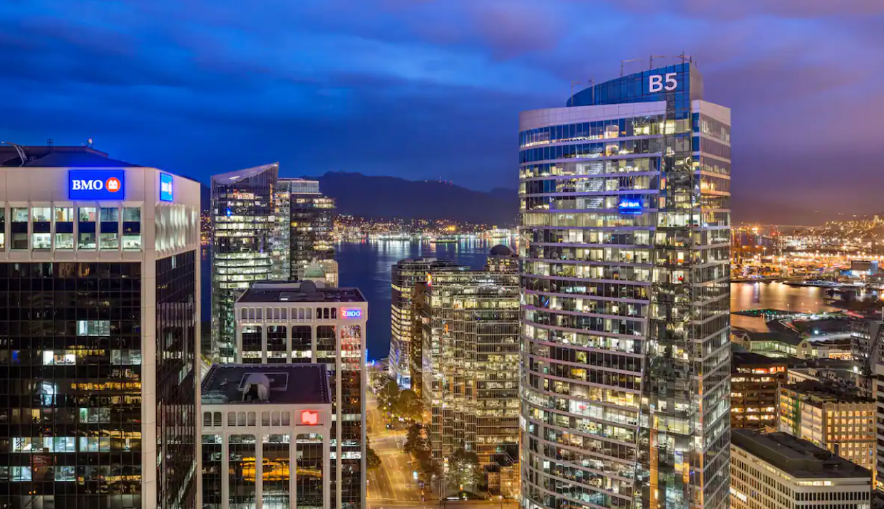 Hyatt Regency Vancouver, 벤쿠버 캐나다 : 객실, 어메니티, 부대시설, 소개, 관강
