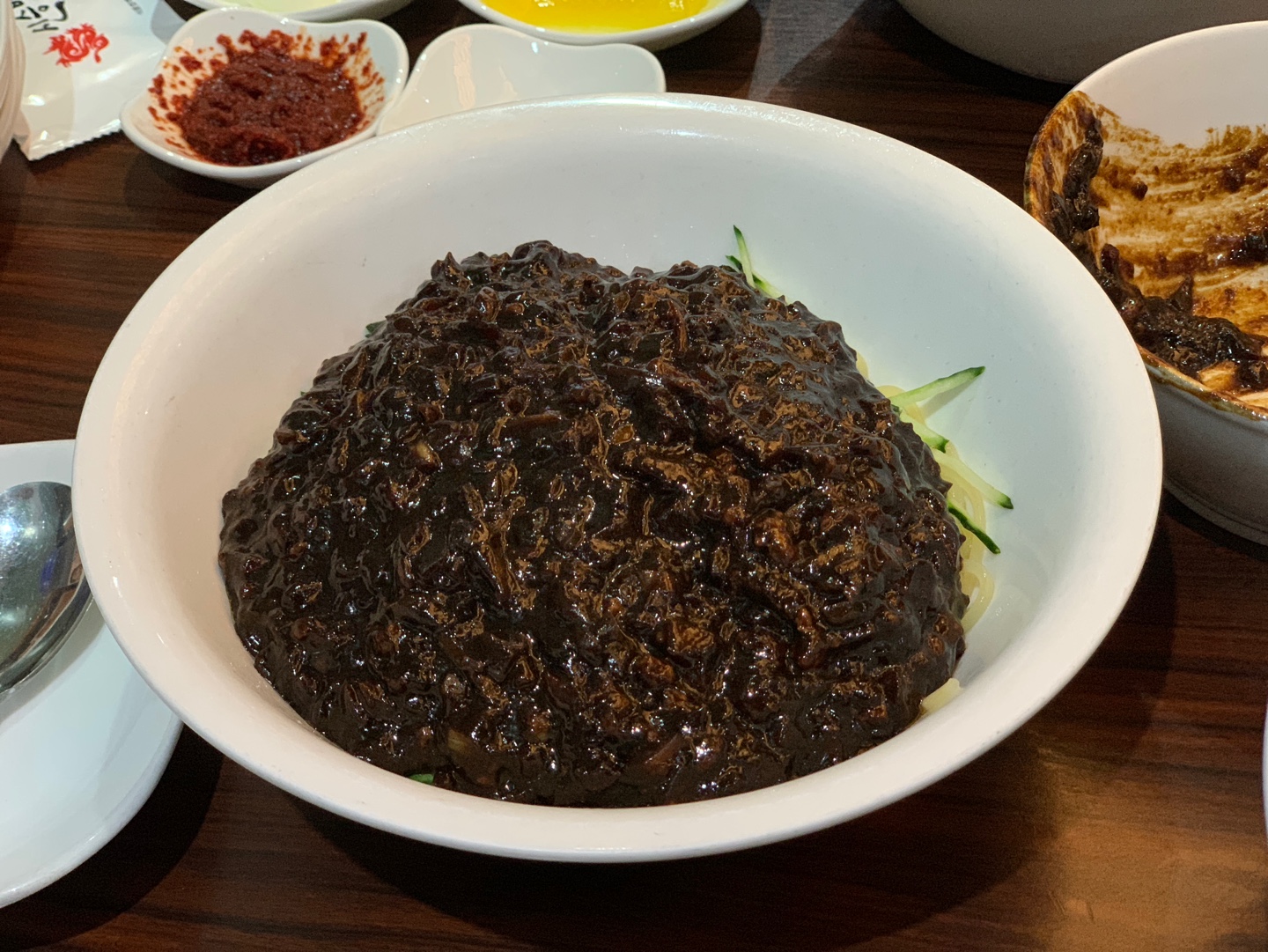 맛있는 유니짜장면