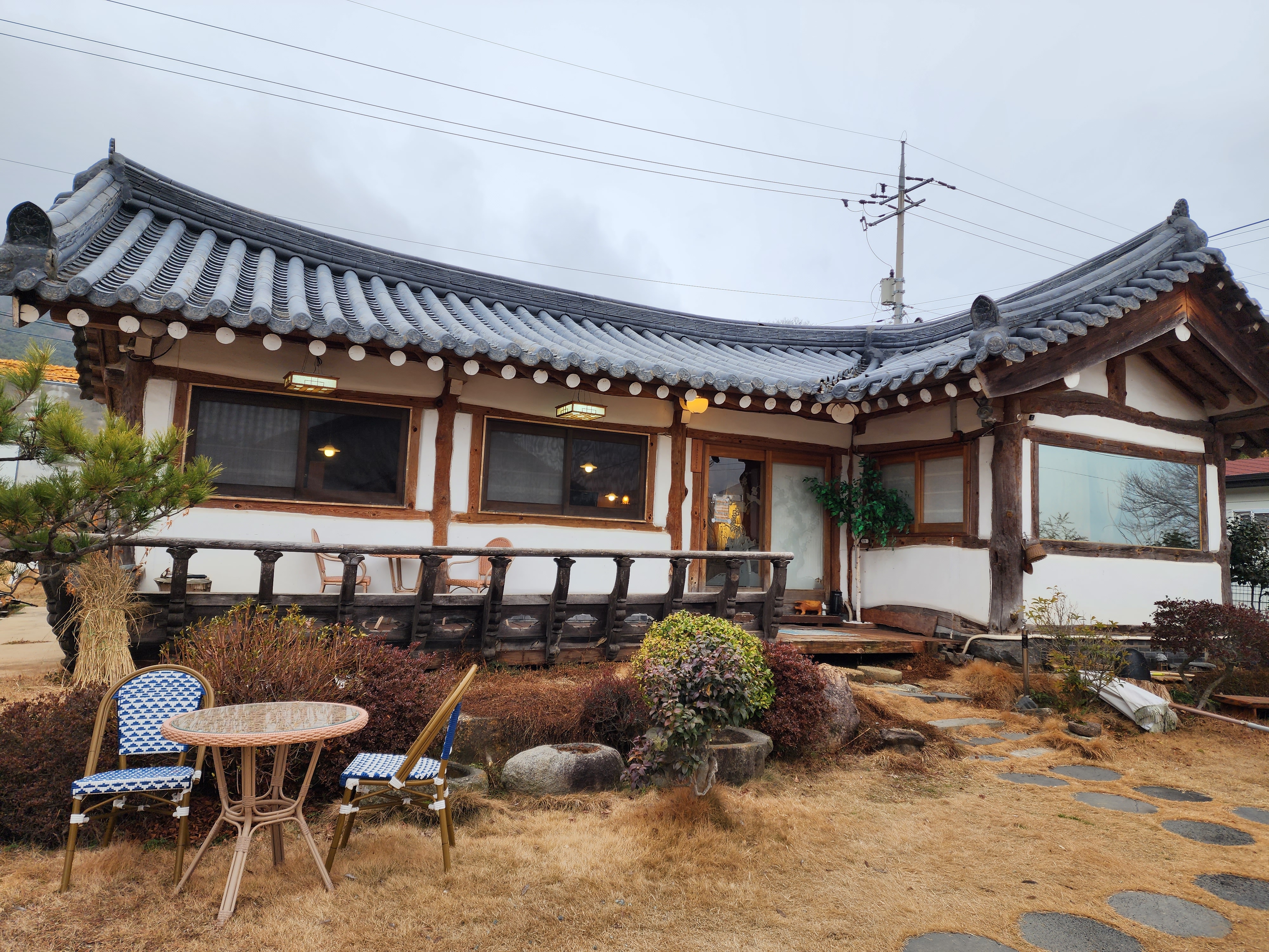 리시안 셔스 외관