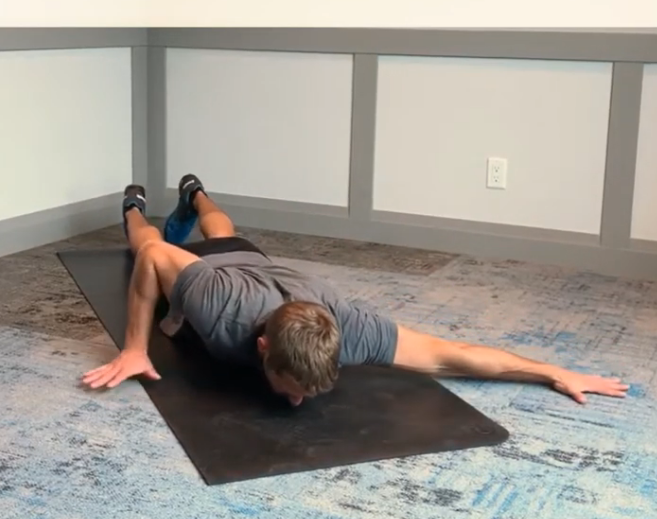 굽은등 라운드 숄더 스트레칭