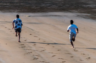 쫓기는 꿈, 도망가는 꿈 해몽 및 상황별 해석