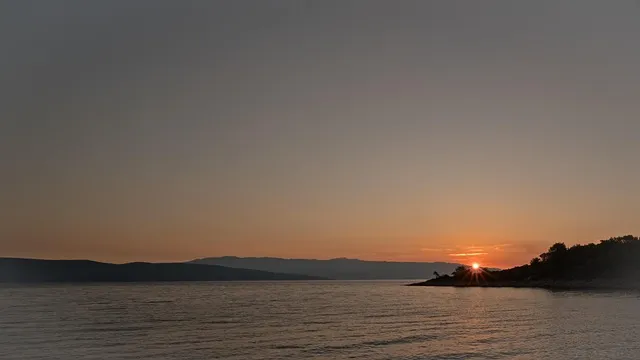 건강한 수면 위한 50대 적정 수면시간과 수면 습관 가이드_4