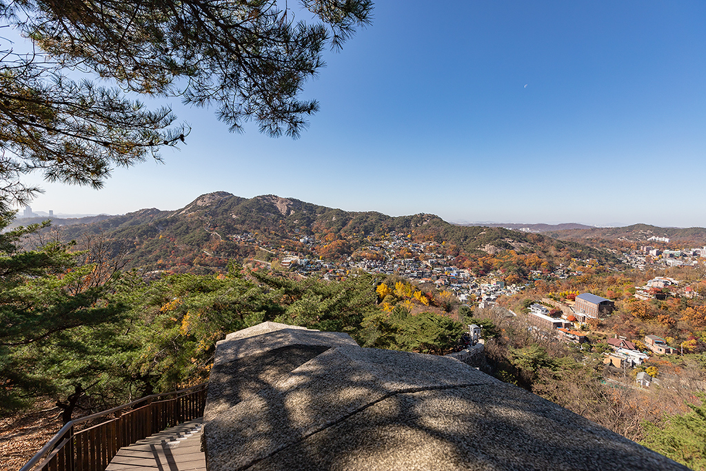 한양도성길
백악코스
서울여행
서울단풍
백악산
북악산
가을단풍
한양도성
인왕산