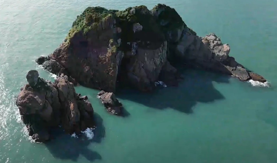 영화 밀수 촬영지 다라지도 낙타섬