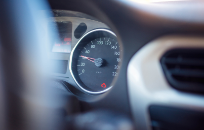 자동차 핸들이 갑자기 뻑뻑할때