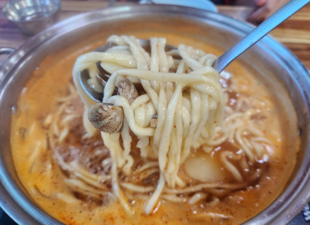 생생정보 장PD의 AI여행기 공주 장칼국수 맛집