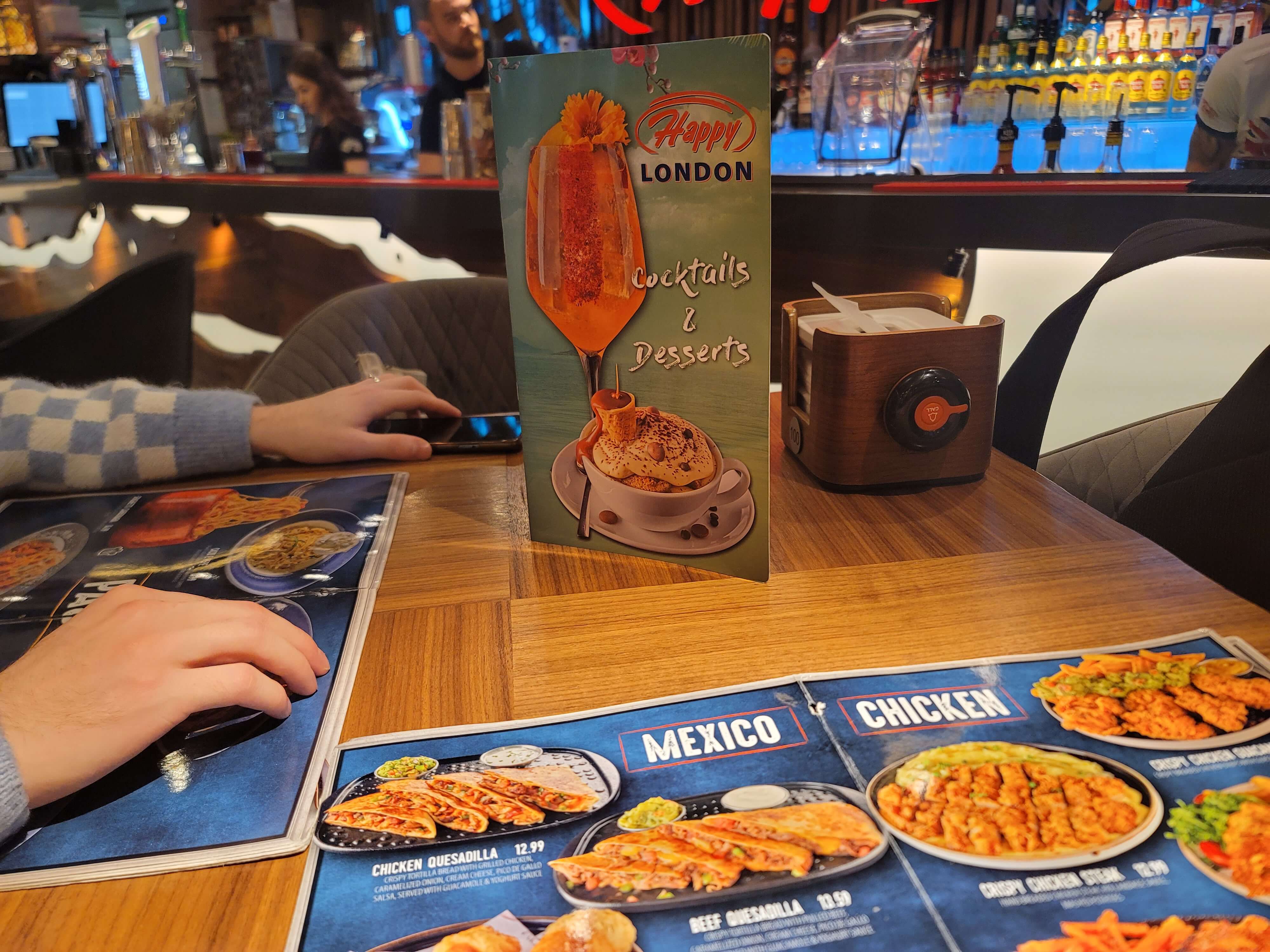 런던 레스토랑 Happy