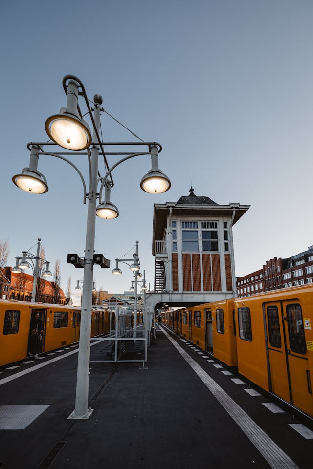 열차가 정차한 역 모습