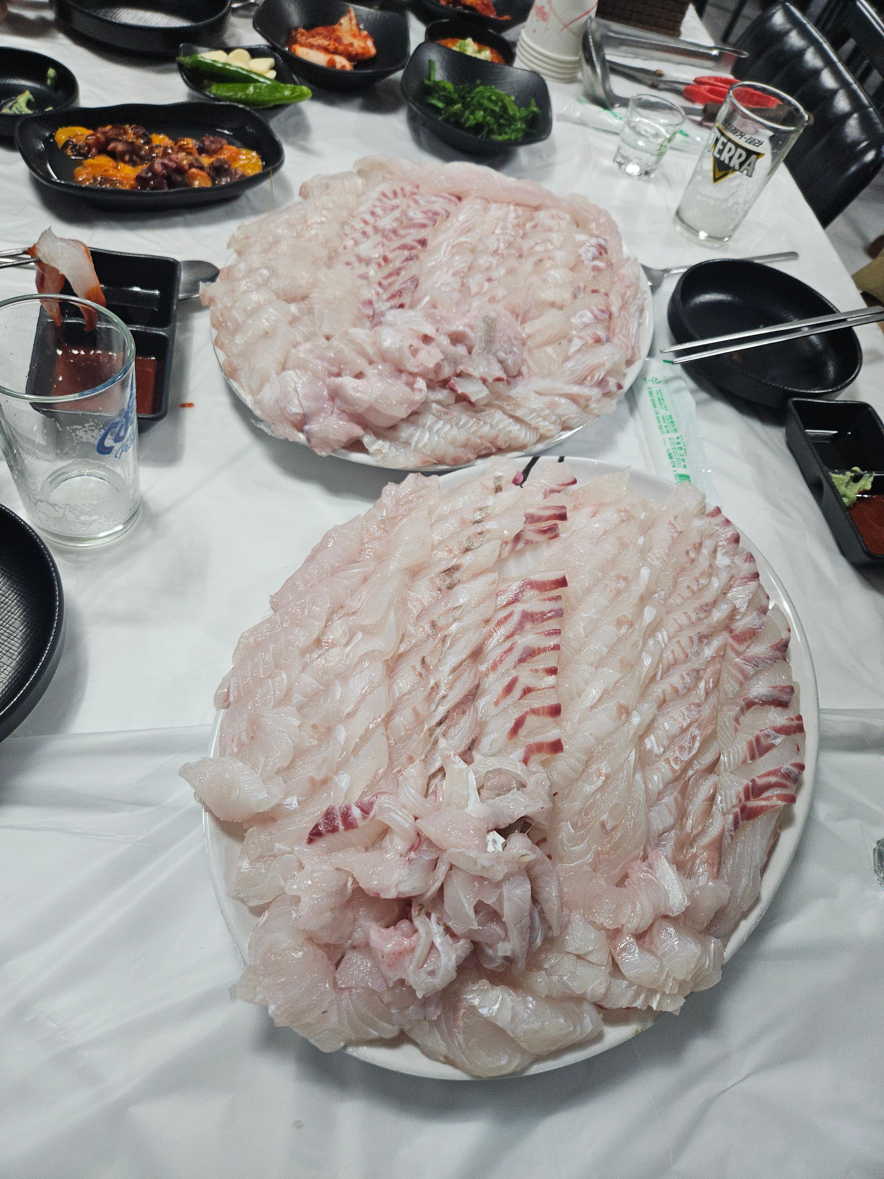 자연산 회 사진