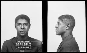 머그샷 공개법에 따른 첫번째 적용 사례