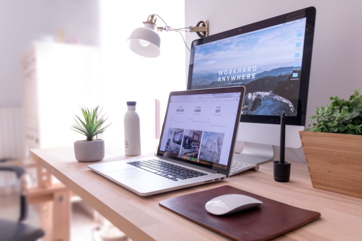 웹 디자인 및 UI/UX 디자인: 중요성과 진화&#44; 효과적인 디자인을 위한 팁