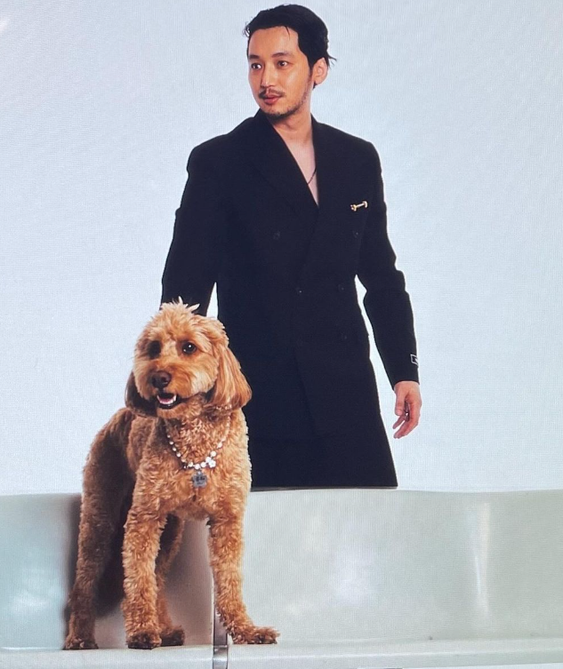 변요한 배우 프로필 드라마 영화 작품활동 열애 결혼 반려견 사진