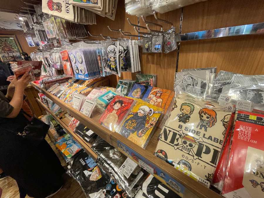 도쿄역 캐릭터 스트리트 점프코믹스