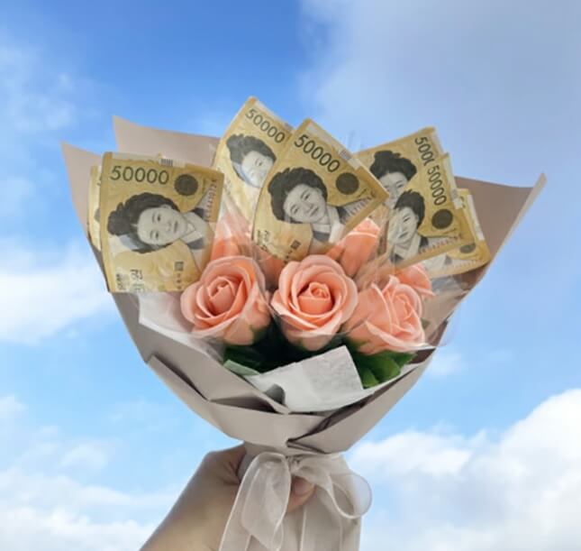 어버이날 추천 선물 - 현금 꽃다발