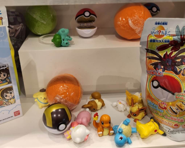 산리오 미니 피규어.