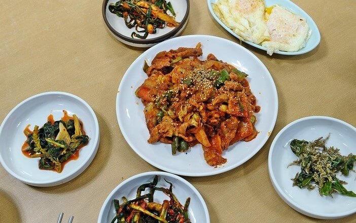 강화 양오낚시터 빙어축제 기본정보, 양오낚시터는 공기도 맑고 경치도 좋고 가족들과 함께 휴양을 즐길 수 있는 낚시터입니다.