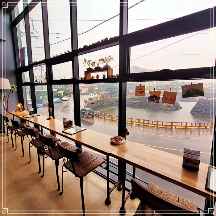 제주, 서귀포, 위미항 맛집 몸, 모자반, 퓨전 해물 짬뽕, 피자