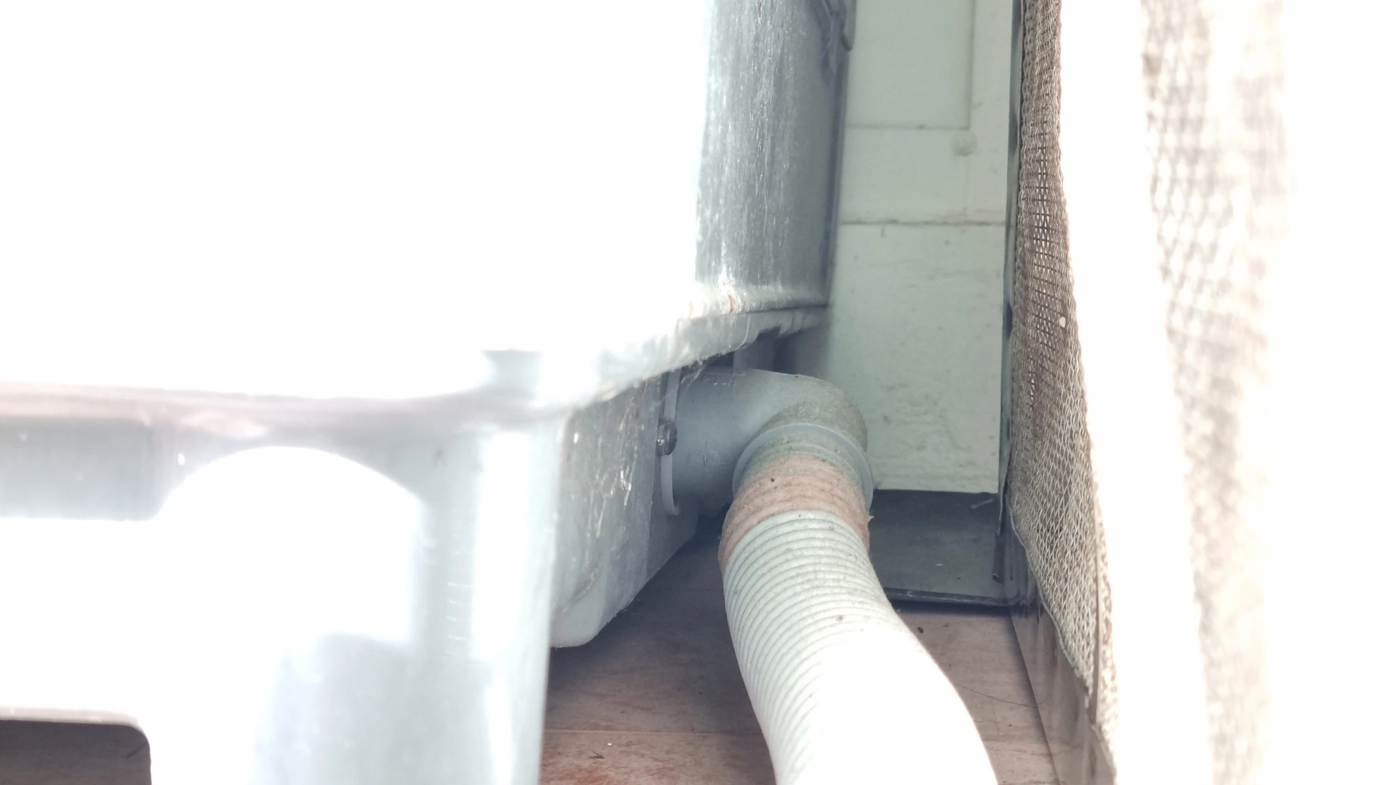 통돌이 세탁기 배수관