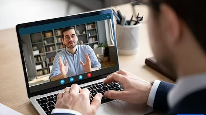 빨리 도움을 받으려면 직접 만나세요 VIDEO: Ask them in PERSON! People are more likely to help when asked face-to-face....