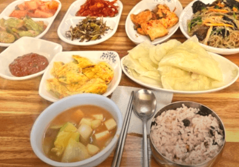 7천원백반집메뉴