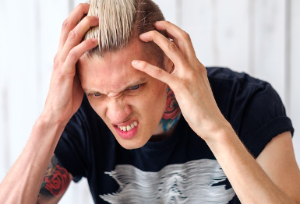 편두통 원인 증상 약 치료방법 생활습관