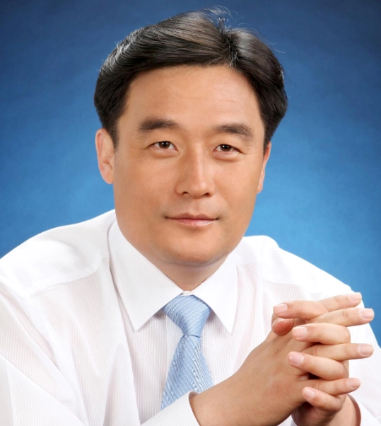 정동만 국회의원 프로필 나이 고향 학력 재산 페이스북