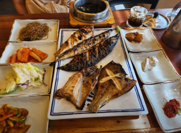 생생정보 강릉 화덕생선구이 맛집(믿고 떠나는 스타의 고장)