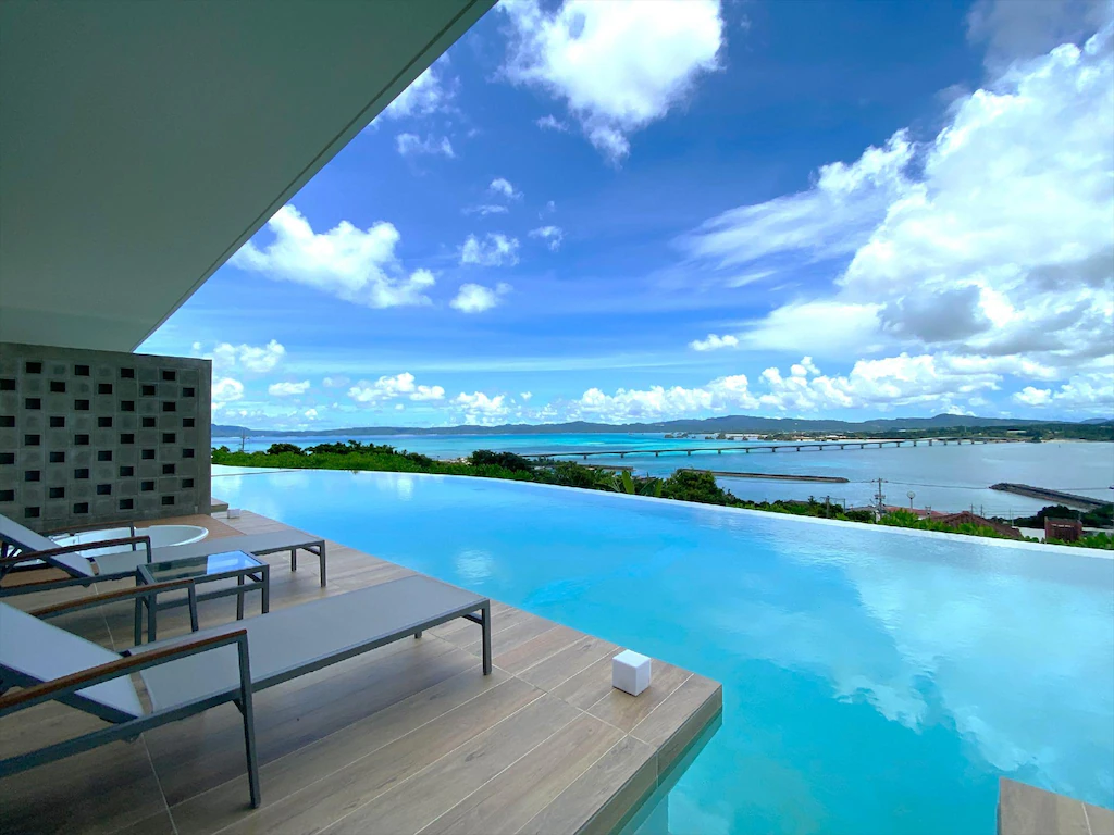 오키나와_풀빌라코우리지마_수영장