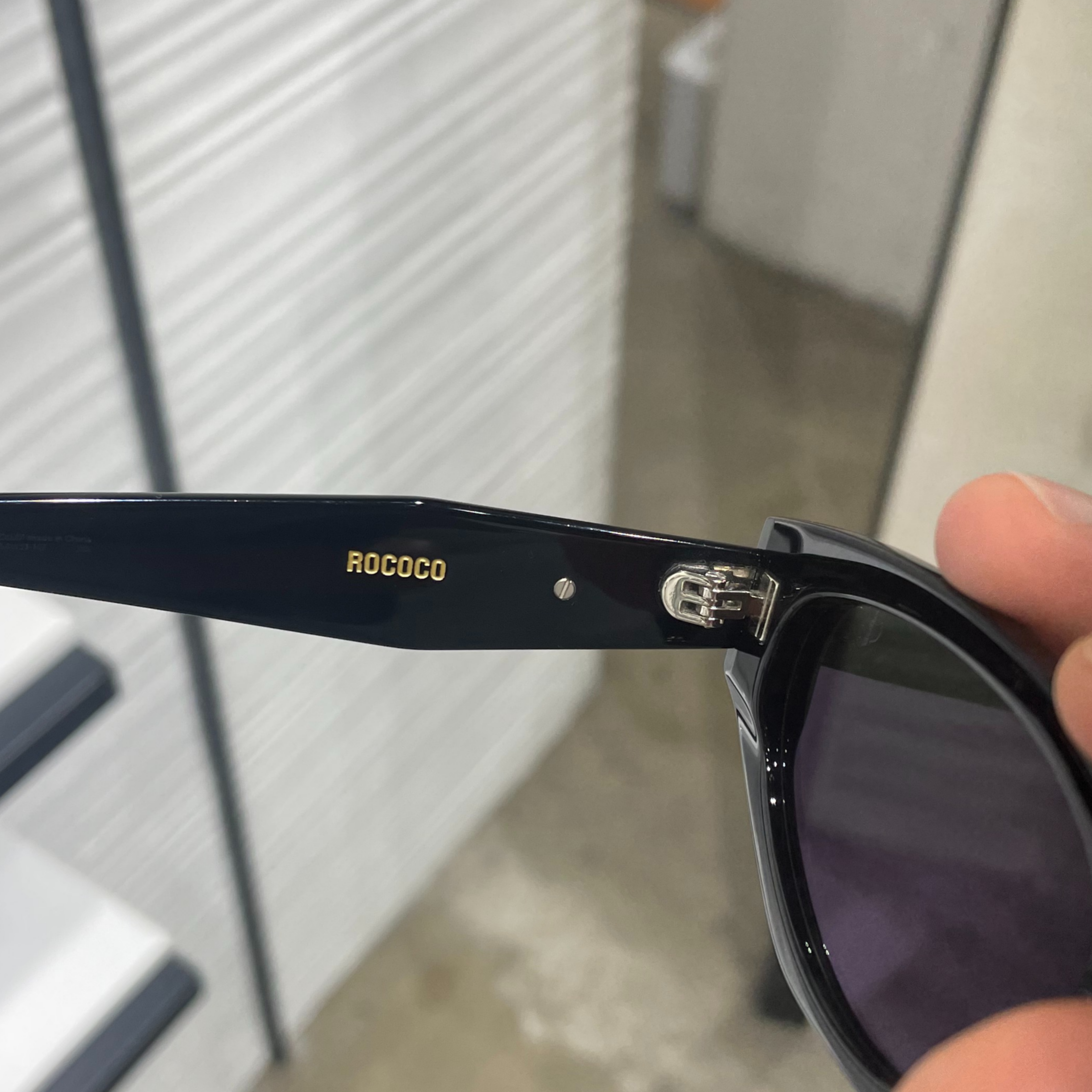 젠틀몬스터 st 인증라벨 확인