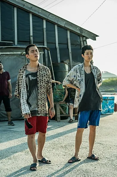 영화 독전 1 정보 손익분기점 출연진 줄거리 독전2 공개일 정보 예고편