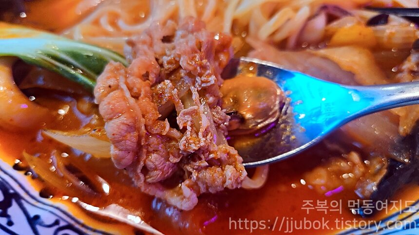 보배반점-소고기짬뽕-소고기-맛