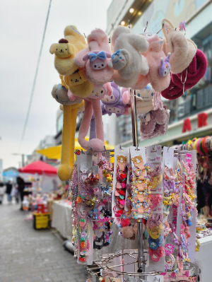 춘천명동의 가판대