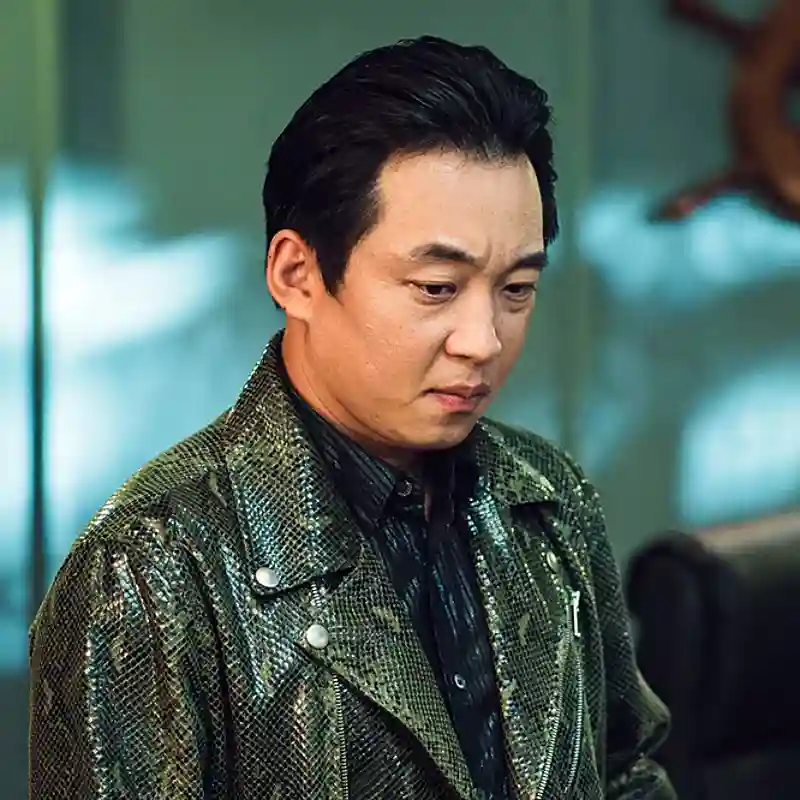 열혈사제2에서 열빙어 역을 맡은 오희준