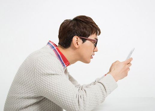 목디스크증상 목통증원인 거북목교정 목디스크자가진단 목건강 목통증치료 목디스크예방 거북목증상 목디스크검사 디스크통증