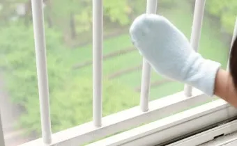 방충망 찌든때 칫솔과 구연산 불림으로 세척하는 법_26