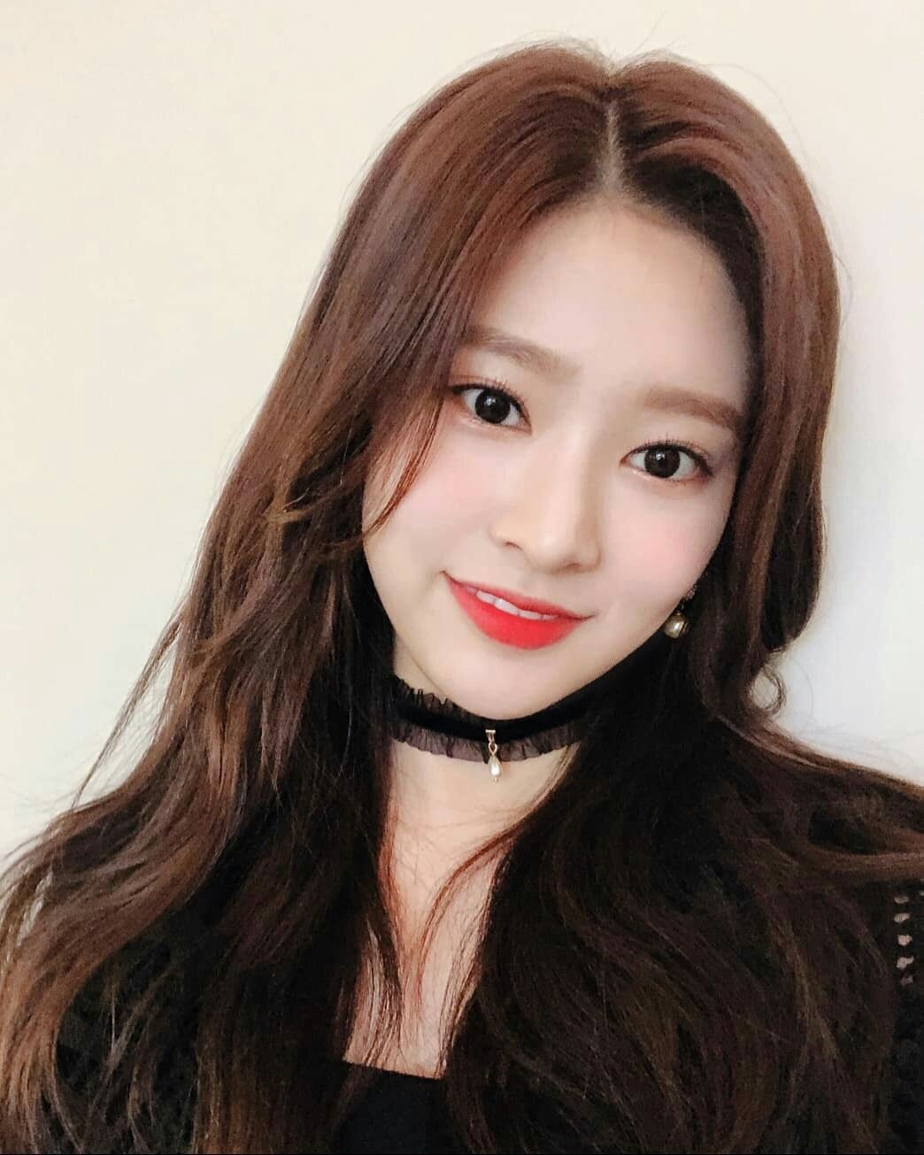 아이즈원 김민주 최애사진
