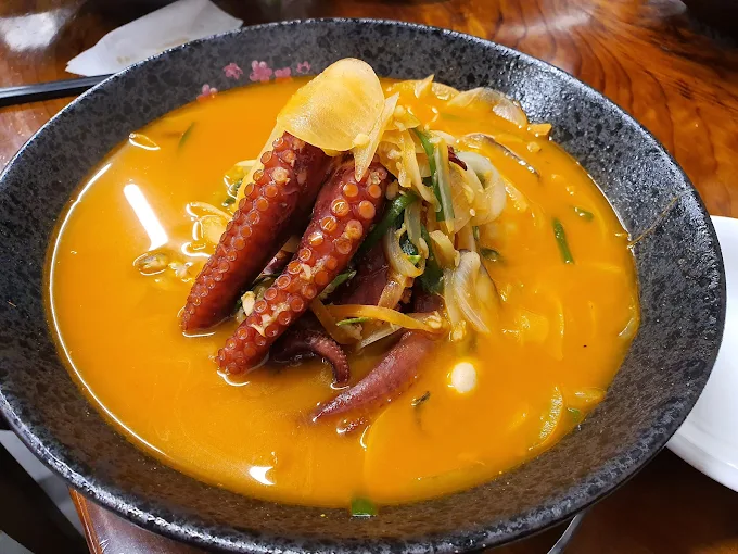 수원 팔달구 짬뽕집 '홍화루'